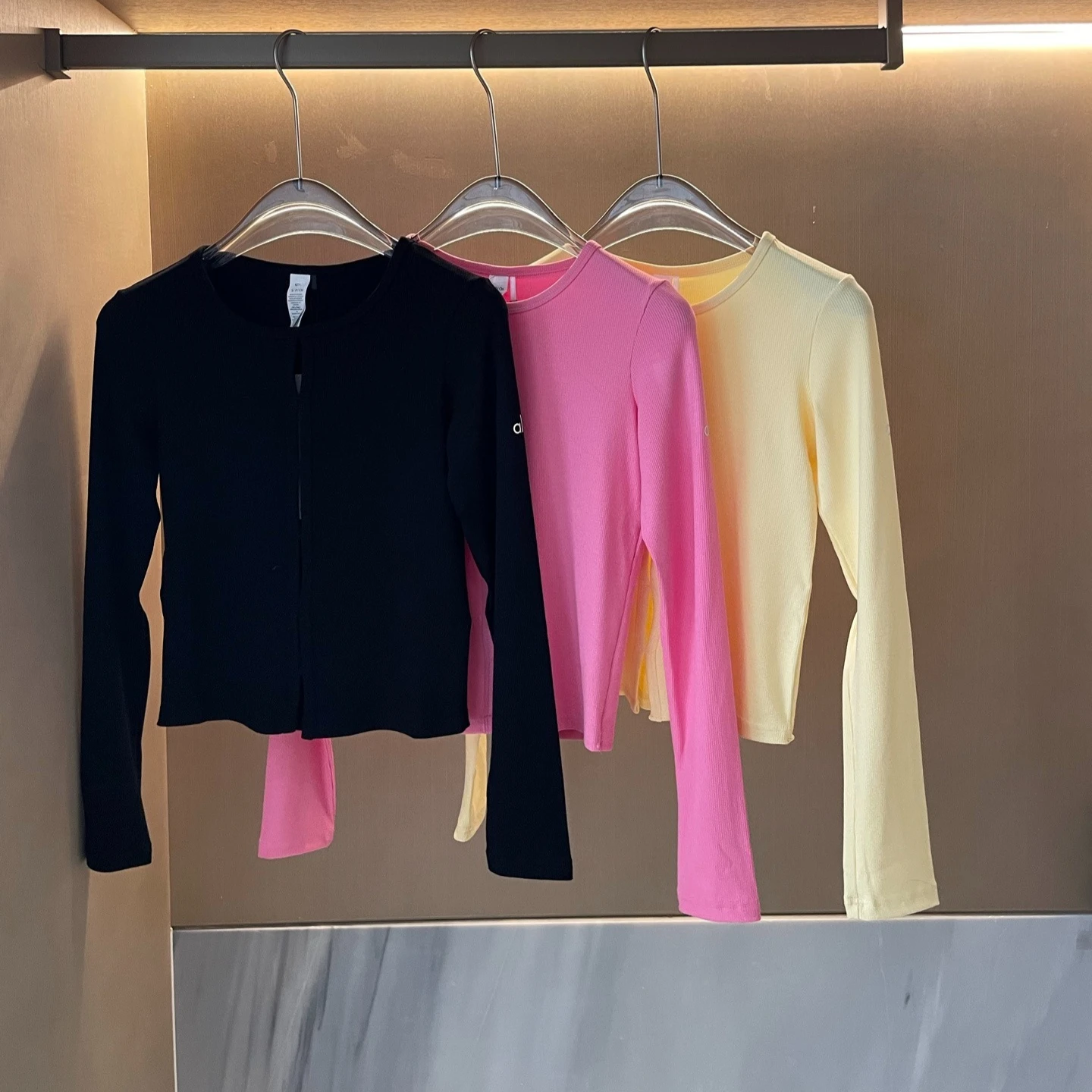 Pilates & Yoga Vida - Women's Slim Fit Long Sleeve Yoga